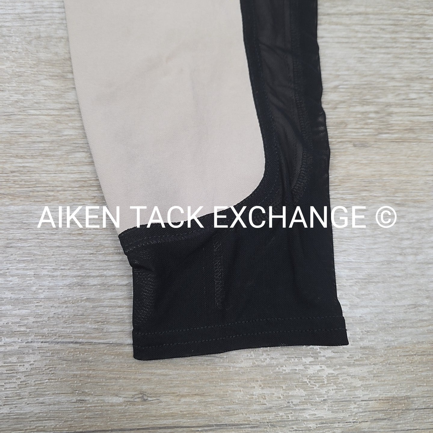 Equinavia Astrid Silicone Knee Patch Breeches, Women's 32 (has blemishes)