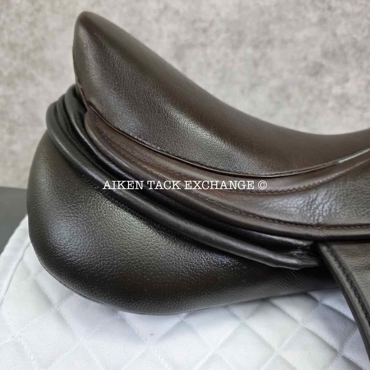 Pegasus Unicorn French Style Jump Saddle, 17.5" Seat, Auto-Adjusting Flex Tree