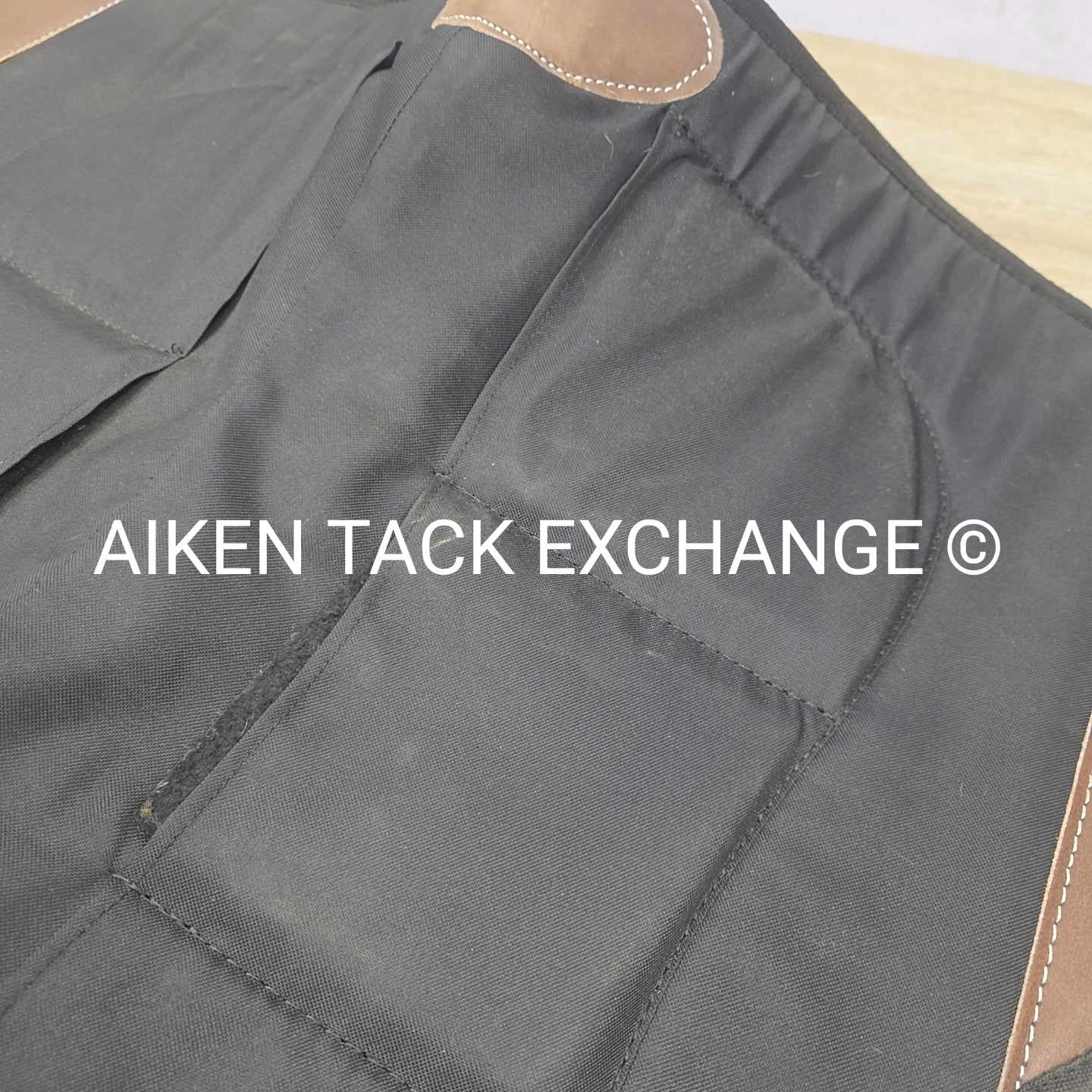 Tough1 Competition Shim Saddle Pad (missing 2 shims)