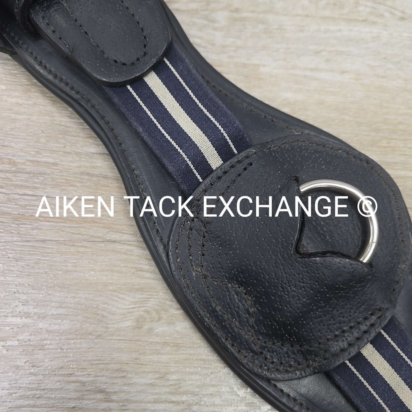 Antares Short Girth, Black, 20"