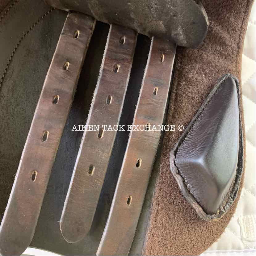 Detente by Advanced Saddle Fit Hadley Jump Saddle, 18" Seat, MW/W Tree, Wool Flocked Panels
