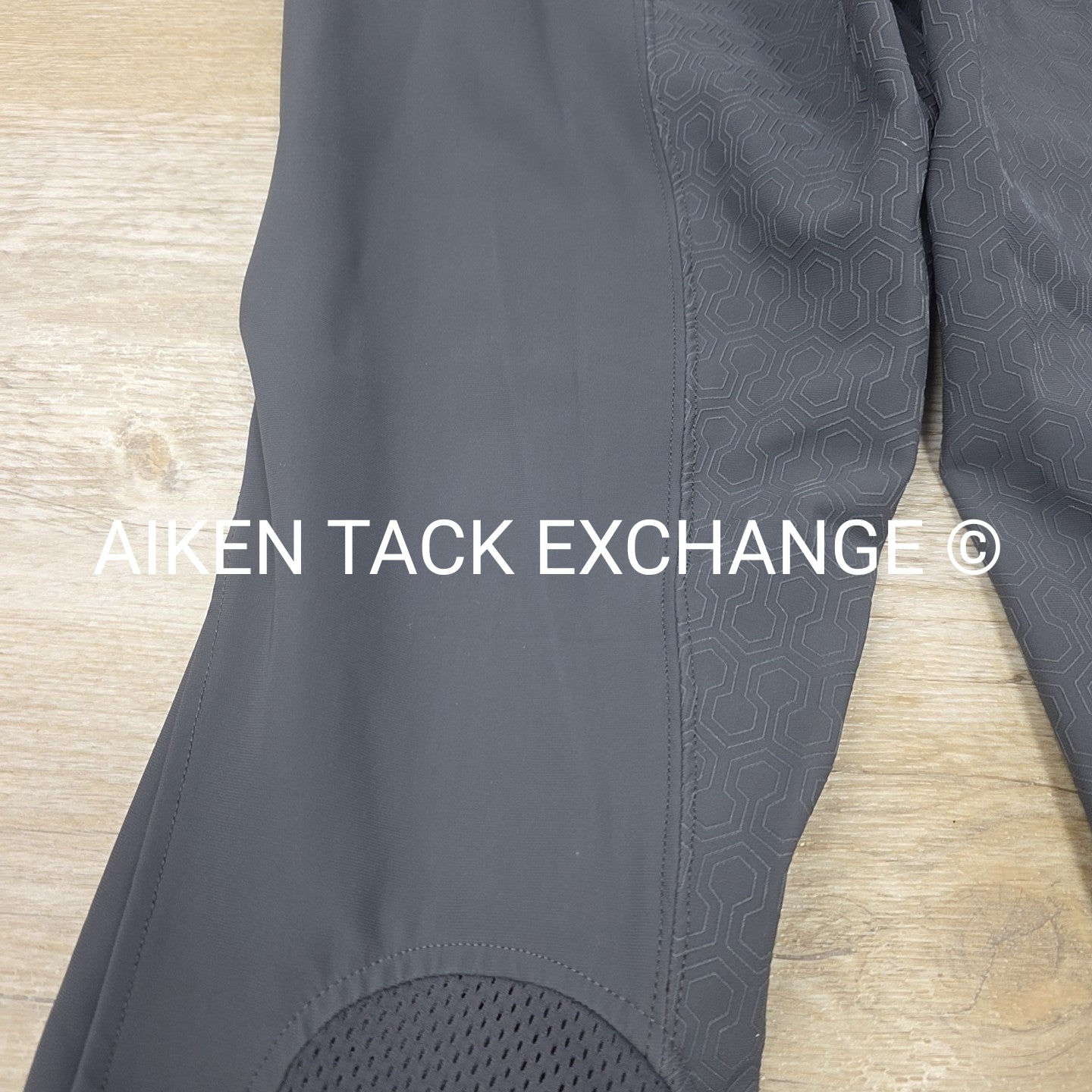 Ariat Tri-Factor Silicone Grip Full Seat Breeches, Size 34 R