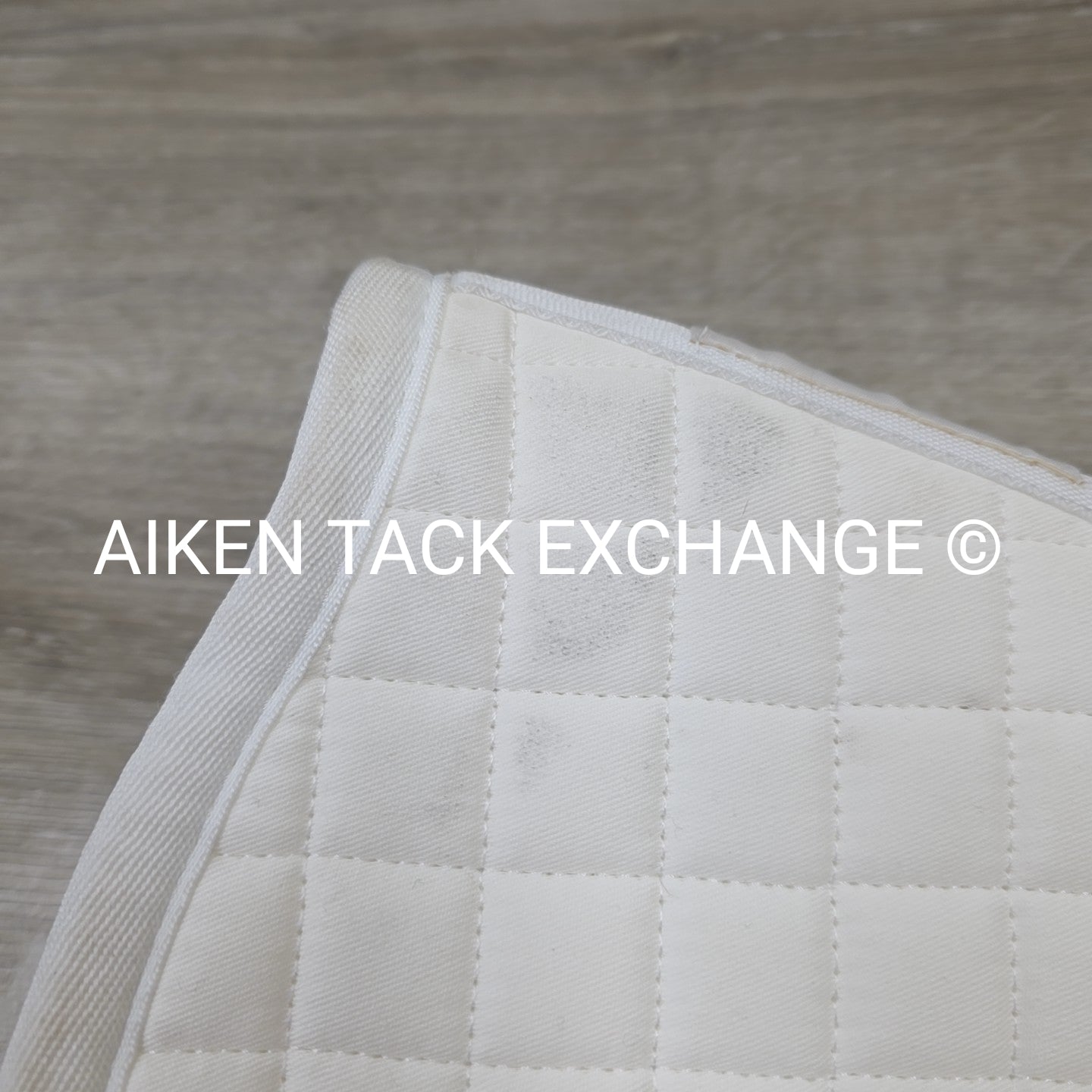 Back on Track Therapeutic Dressage Saddle Pad