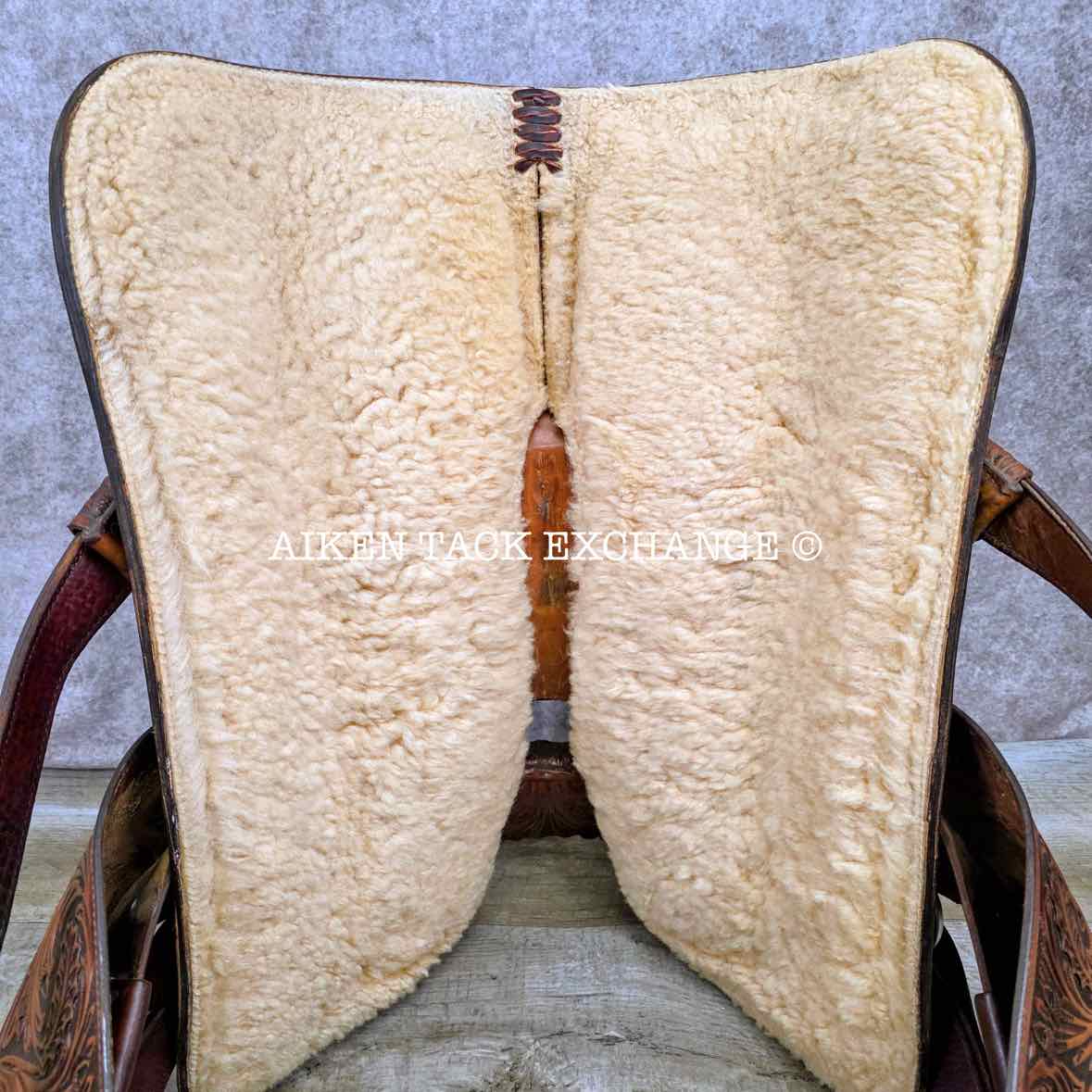 Circle Y Equitation Western Saddle, 15" Seat, Regular Tree - Semi QH Bars