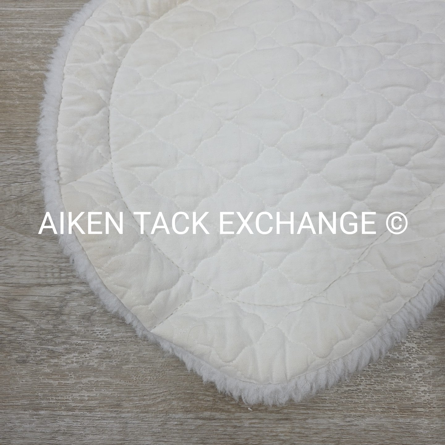 Toklat Medallion Contour Fleece Saddle Pad