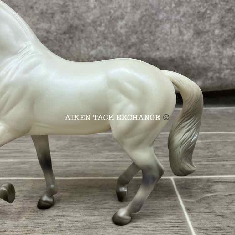 Breyer Lysander
