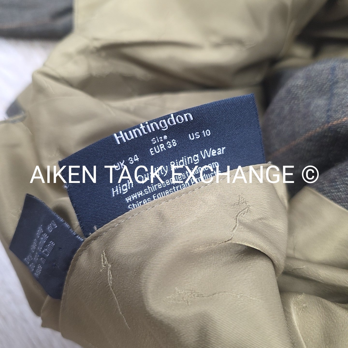 Shires Huntingdon Hunt/Show Coat, Size 10 (EU 38)
