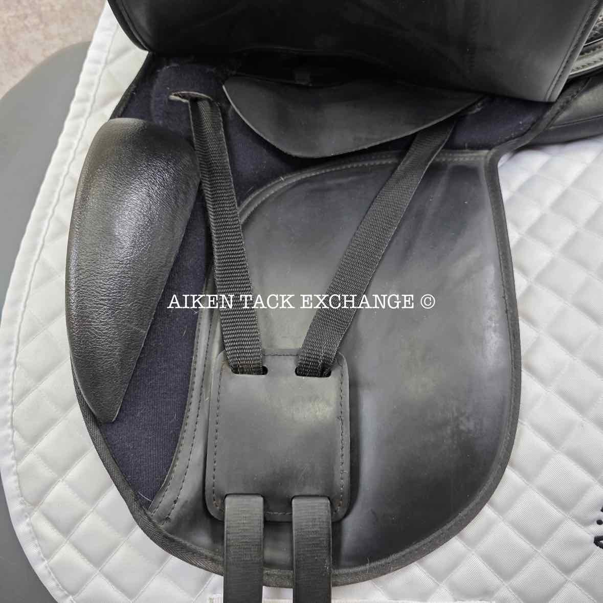 **SOLD** Dover Saddlery Pro-Ride Dressage Saddle, 17" Seat, Medium Tree, Wool Flocked Panels