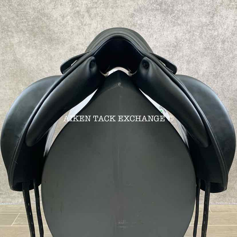 **SOLD** 2018 Equipe Oracle Monoflap Dressage Saddle, 18" Seat, Medium Wide Tree, Foam Panels