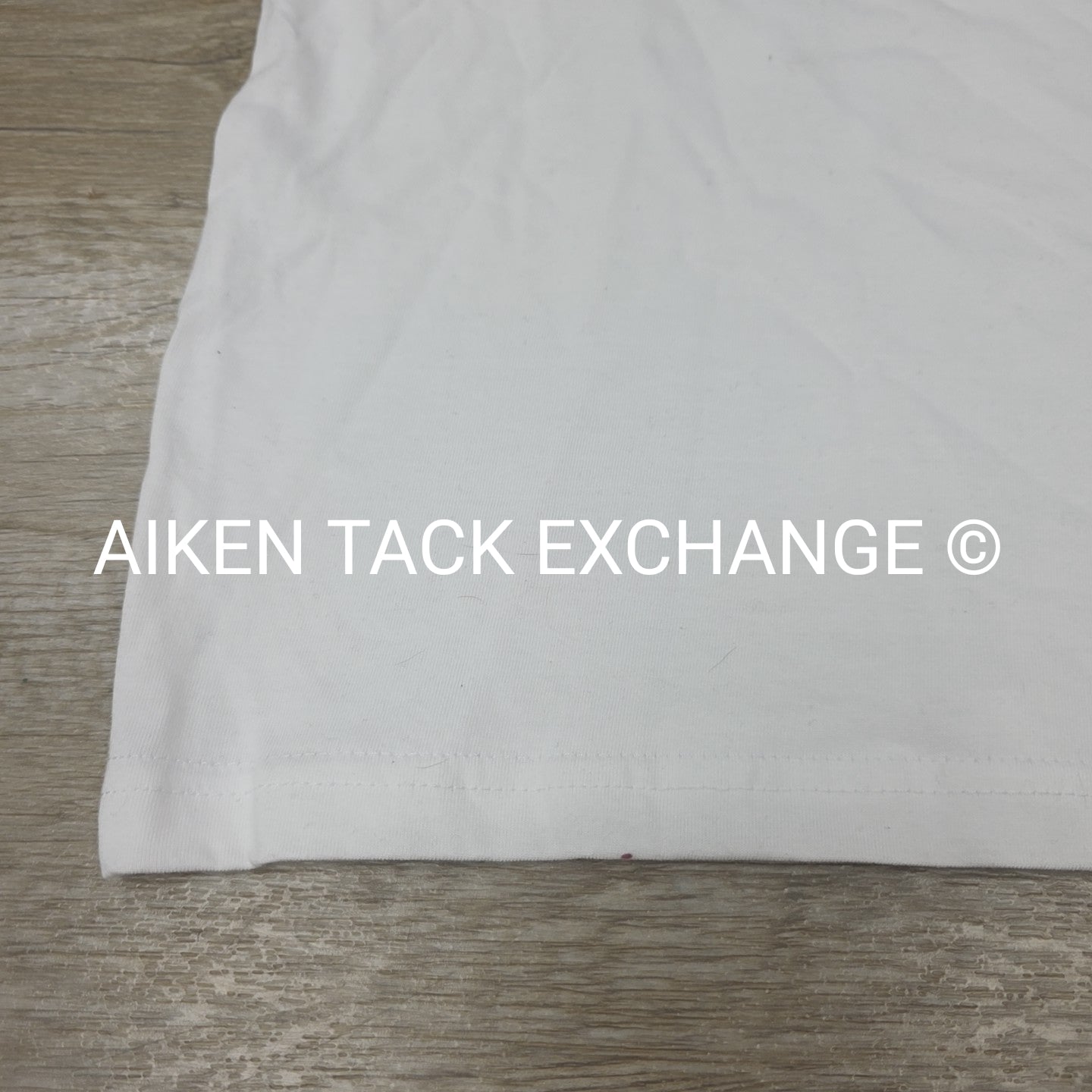 T-Shirt, Size Large