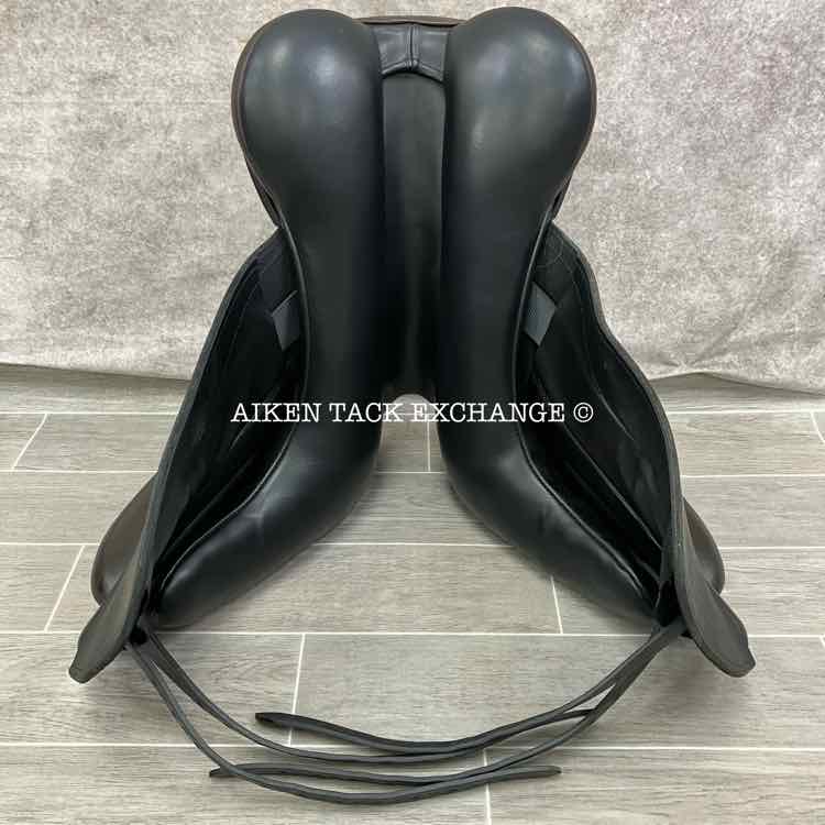 **SOLD** 2017 Custom Saddlery Advantage R Monoflap Dressage Saddle, 18" Seat, Short Flap, Adjustable Tree, Wool Flocked Panels