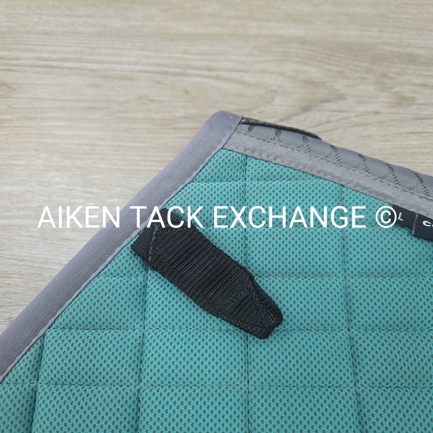 LeMieux Close Contact Square Jump Saddle Pad, Large