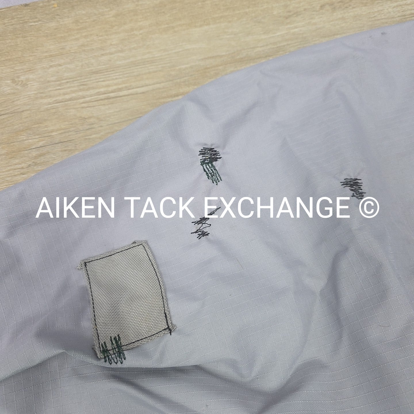 Schneiders Airmesh II Turnout Sheet, Size 76" (has been repaired)