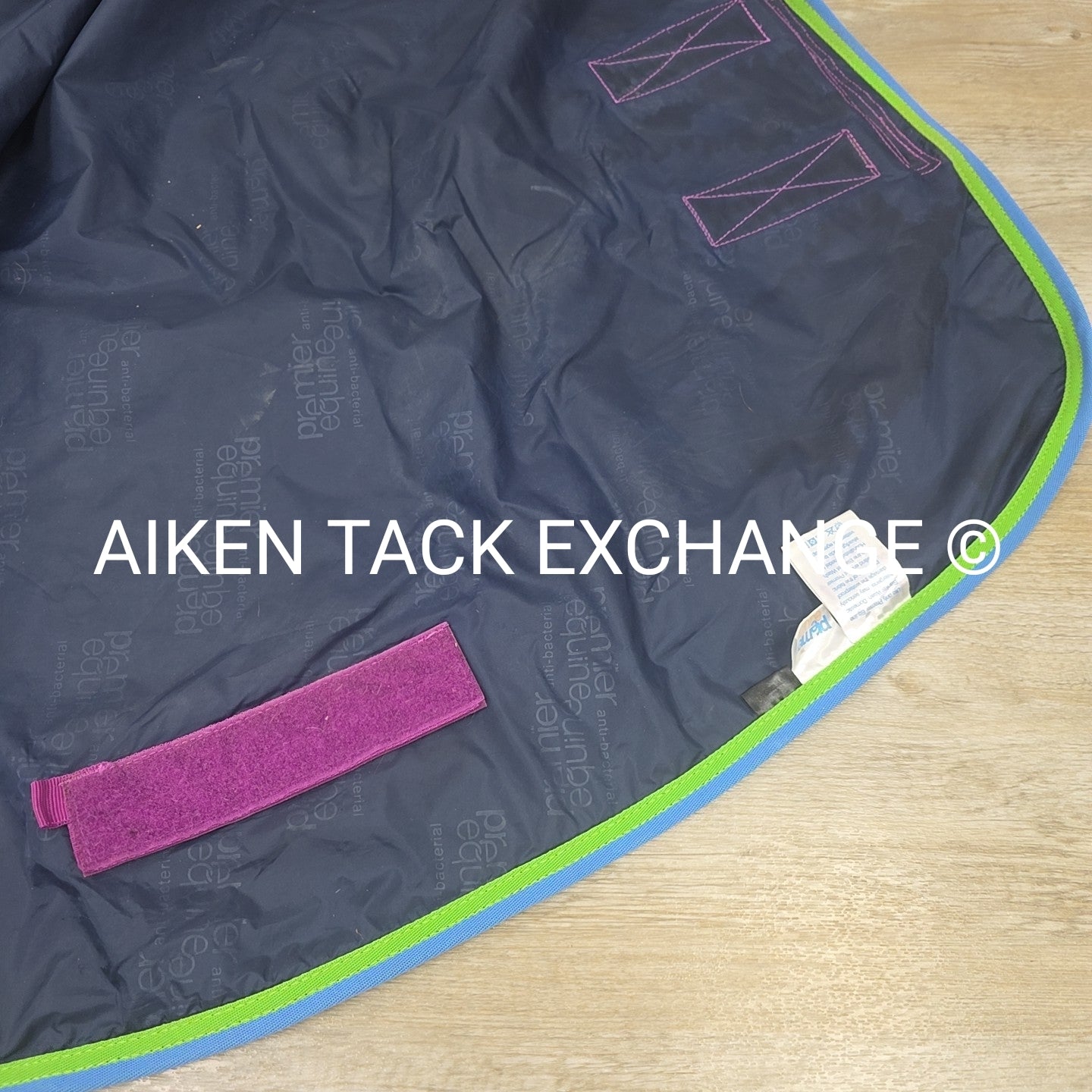 Premier Equine Neck Cover, 0g fil, Size Medium