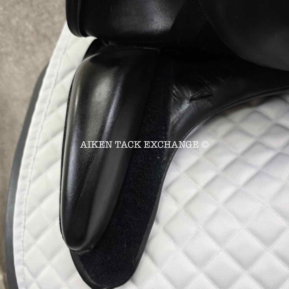 2005 DK Freedom Monoflap Dressage Saddle, 16.5" Seat, Short Flap, Extra Wide Tree, Wool Flocked Panels