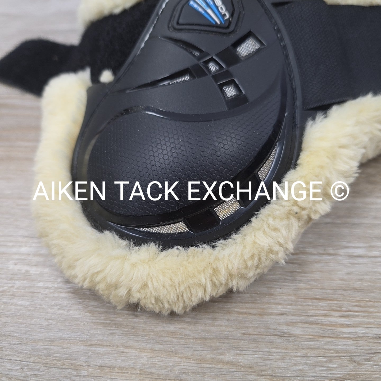 Shires Arma Carbon SupaFleece Fetlock Boots, Size Full