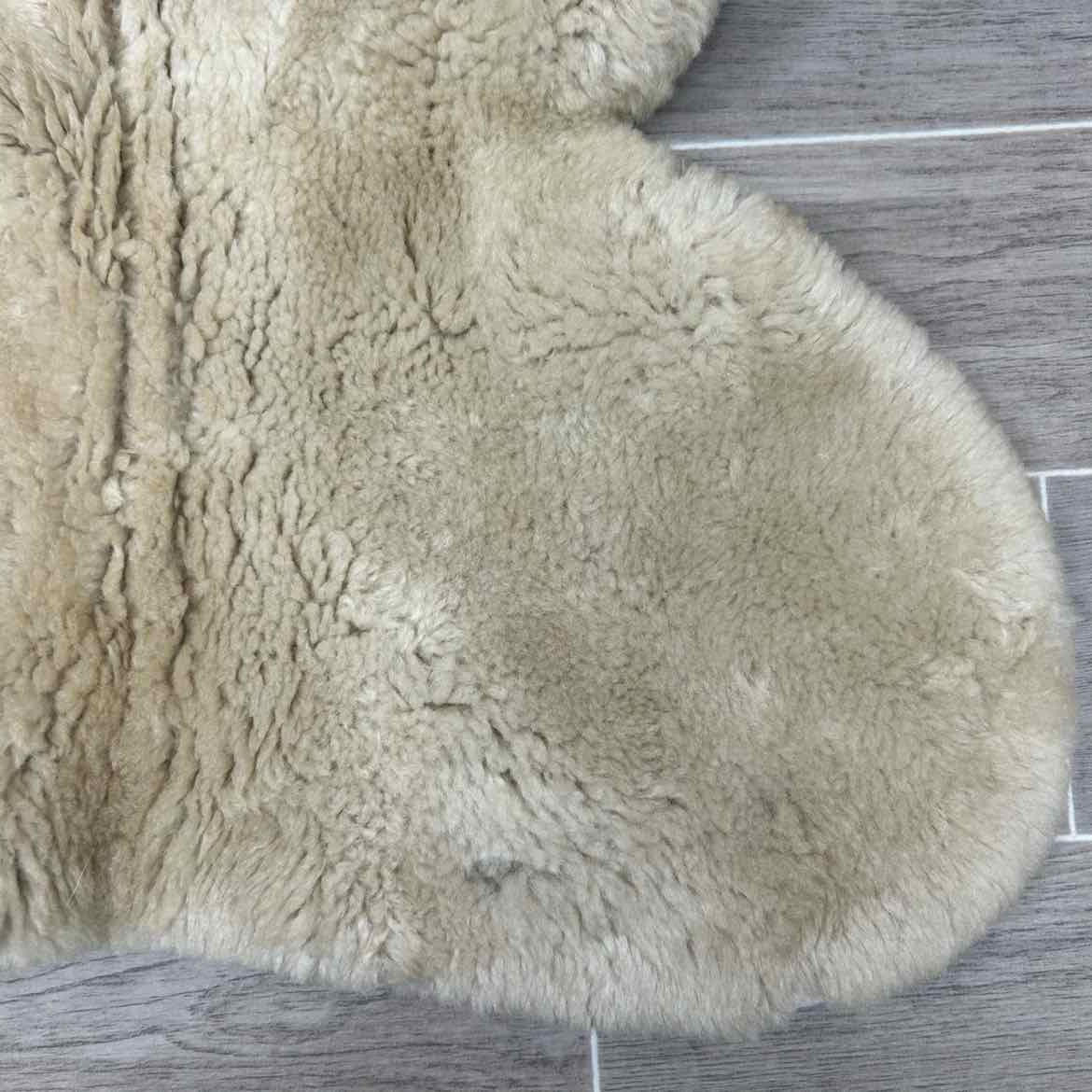 Fleeceworks Therawool Half Pad, Size Medium