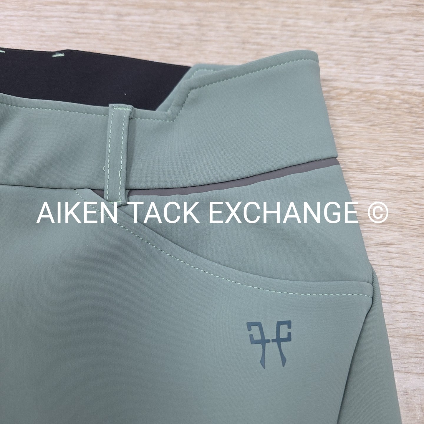 Horse Pilot X-Perform Silicone Grip Knee Patch Breeches, Size Medium