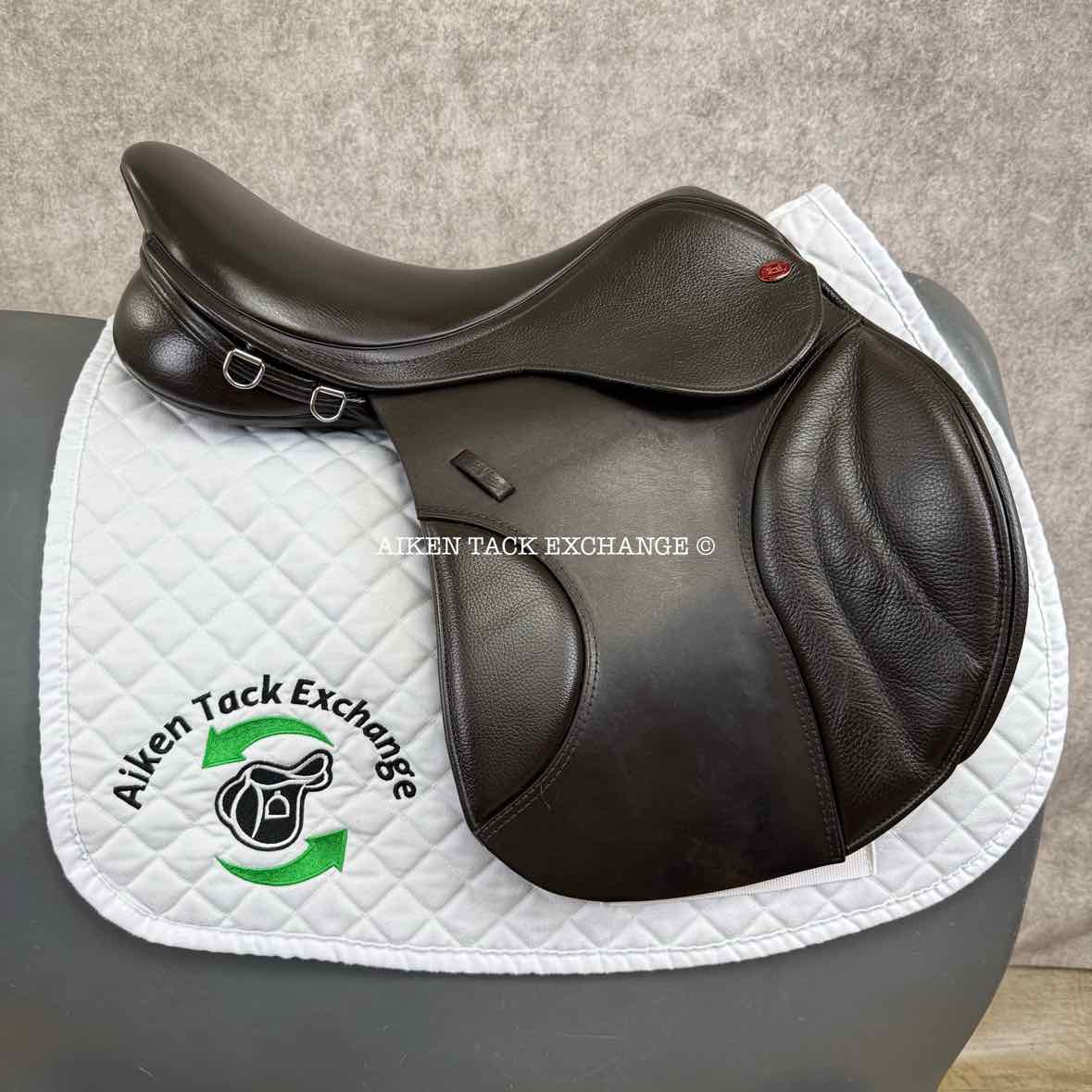 Kent & Masters S-Series MJJ Jump Saddle, 17.5" Seat, Adjustable Tree - Changeable Gullet, Wool Flocked Panels