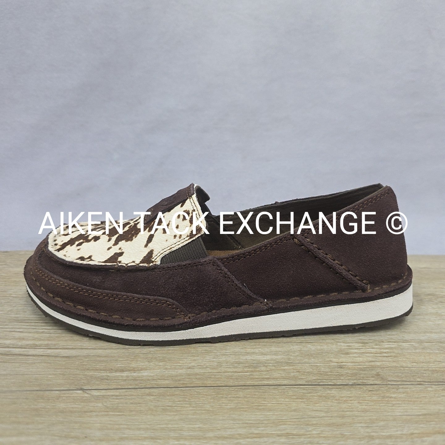 Ariat Chocolate Chip Suede Spotted Hair Cruisers, Brand New, Size 7.5