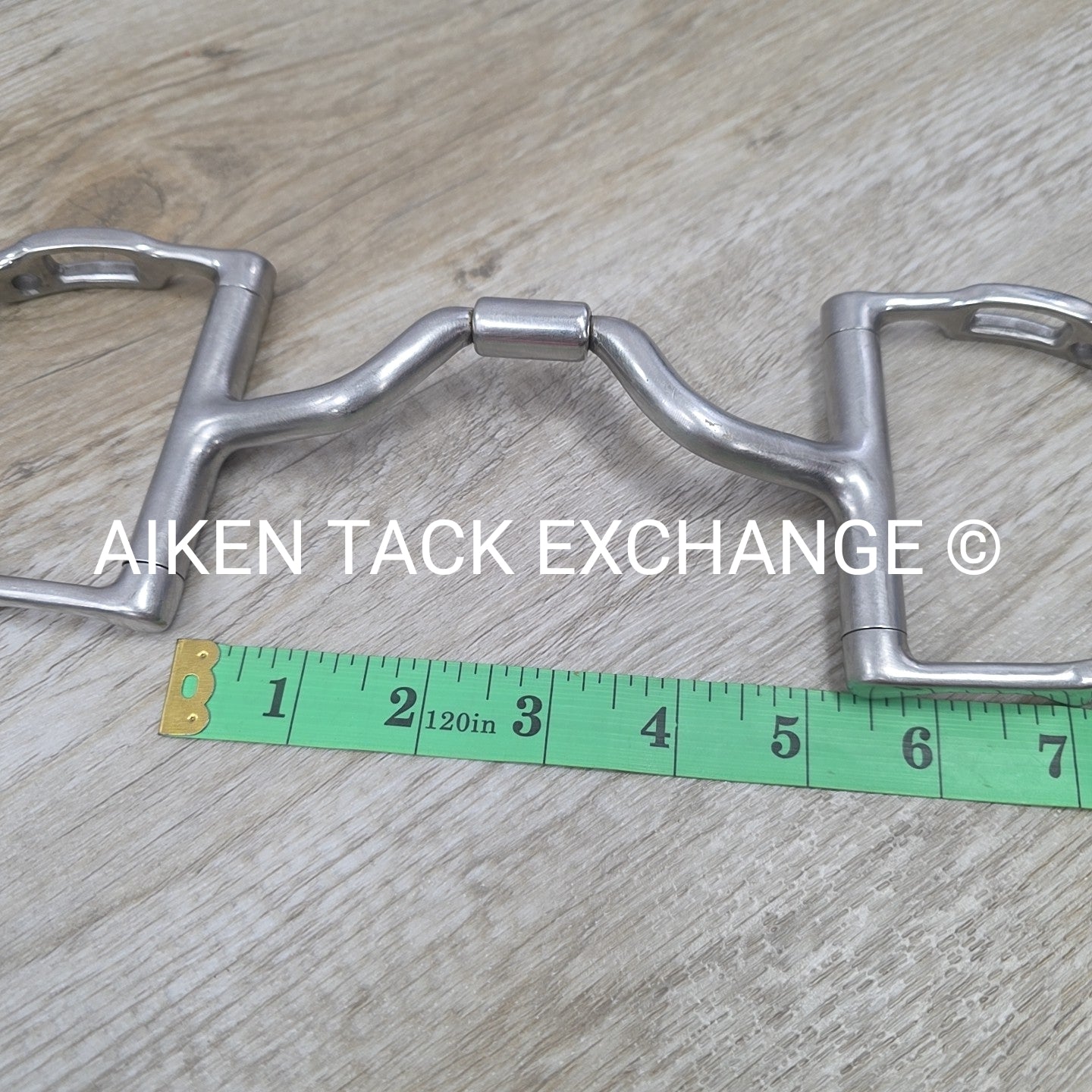 Myler English Dee with Hooks and Narrow Low Ported Barrel MB 43 LP 5"