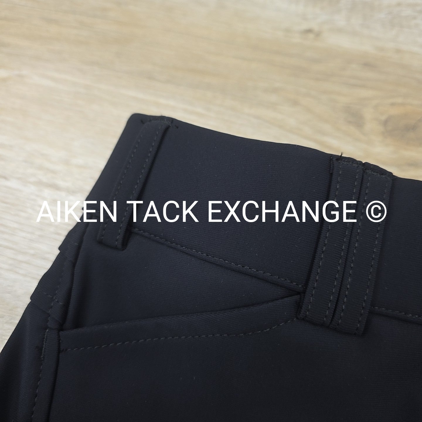 Ariat Tri Factor Silicone Grip Knee Patch Breeches, Size 22 L