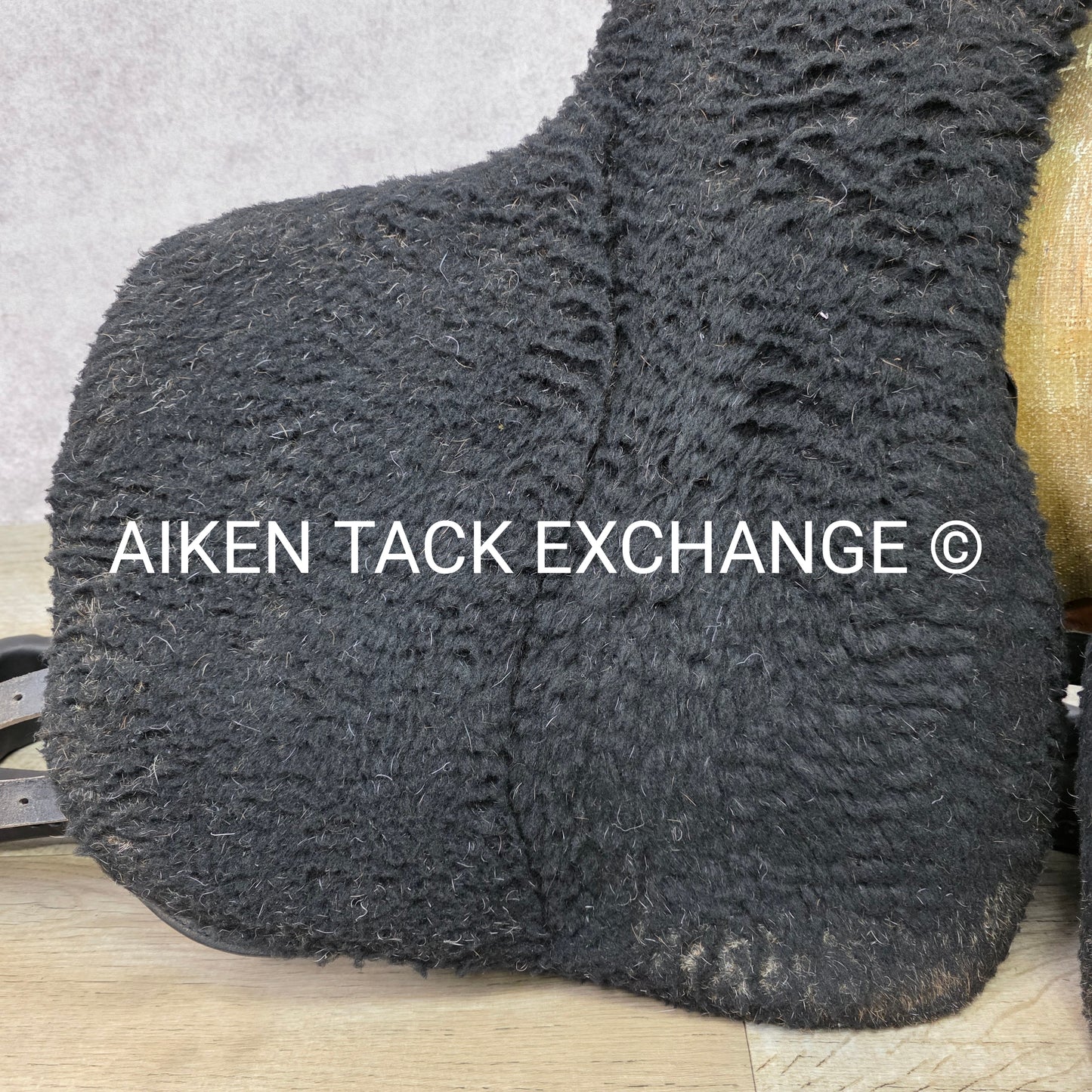 Ortho-Flex Endurance Trail Saddle, 15.5" Seat, Wide Fit with Flex Panels