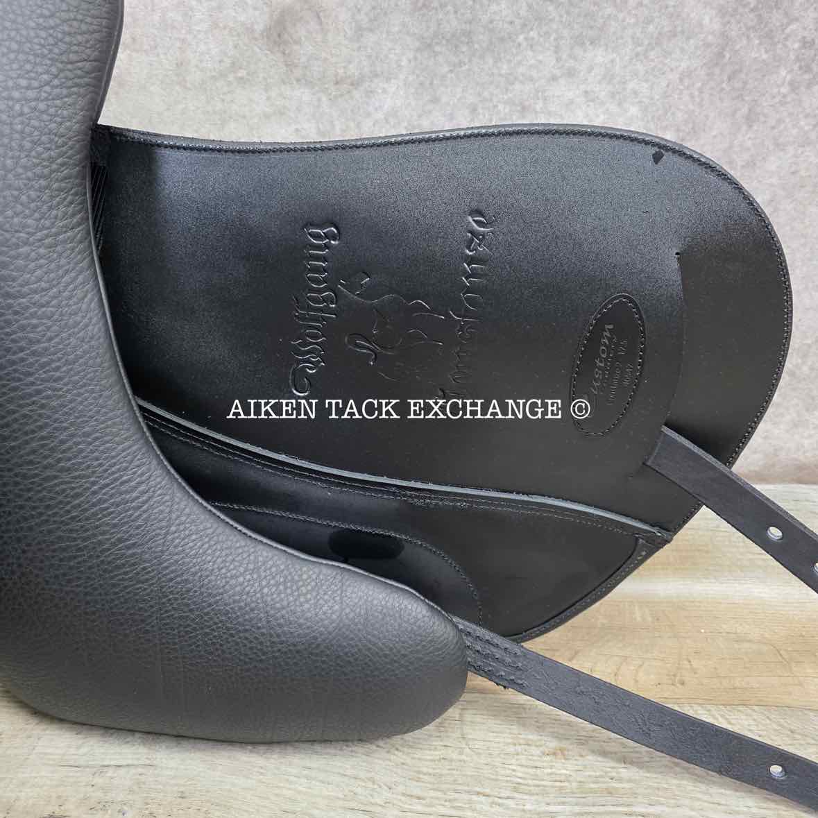 2025 Custom Saddlery Wolfgang Constanze 2 Monoflap Dressage Saddle, 17.5" Seat, Adjustable Tree, Wool Flocked Panels