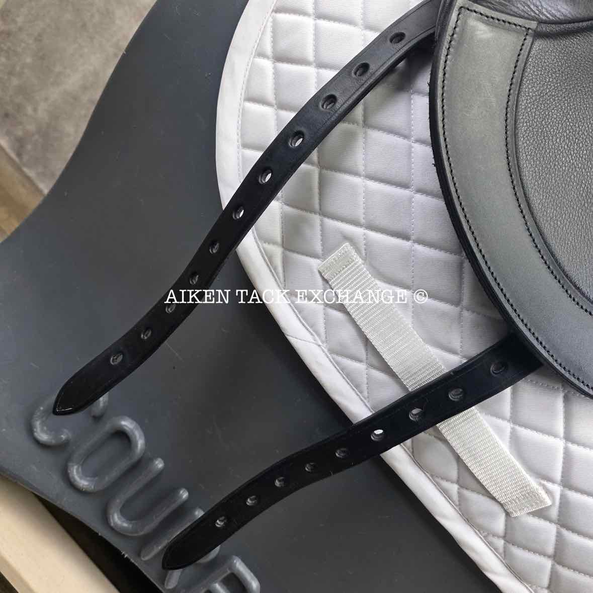 2023 Envy by Custom Saddlery Motion Monoflap Dressage Saddle, 17.5" Seat, Adjustable Tree, Wool Flocked Panels