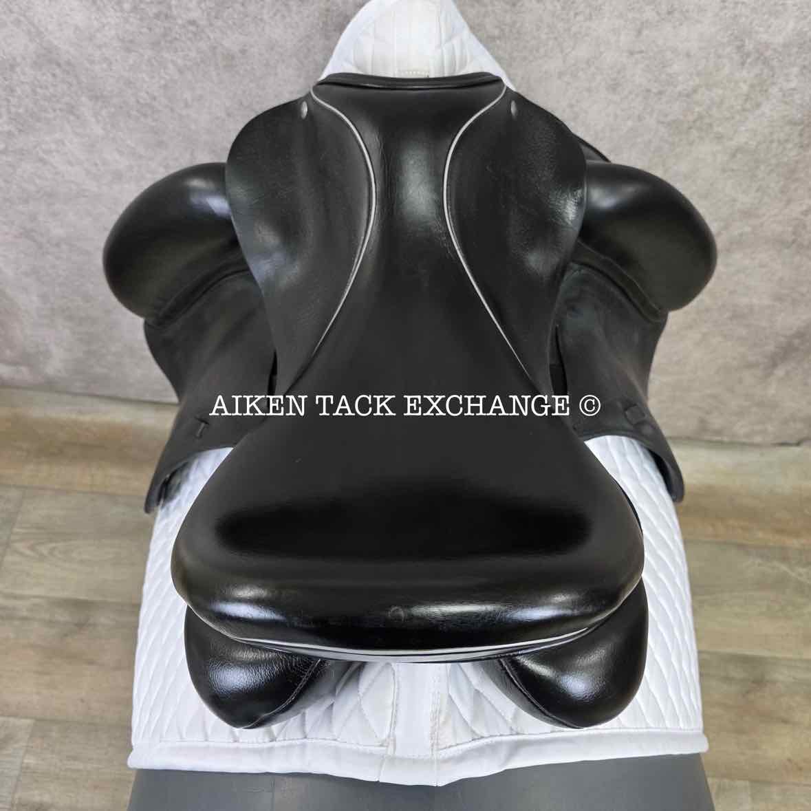 2015 Custom Saddlery Wolfgang Omni Dressage Saddle, 18" Seat, Adjustable Tree, Wool Flocked Panels
