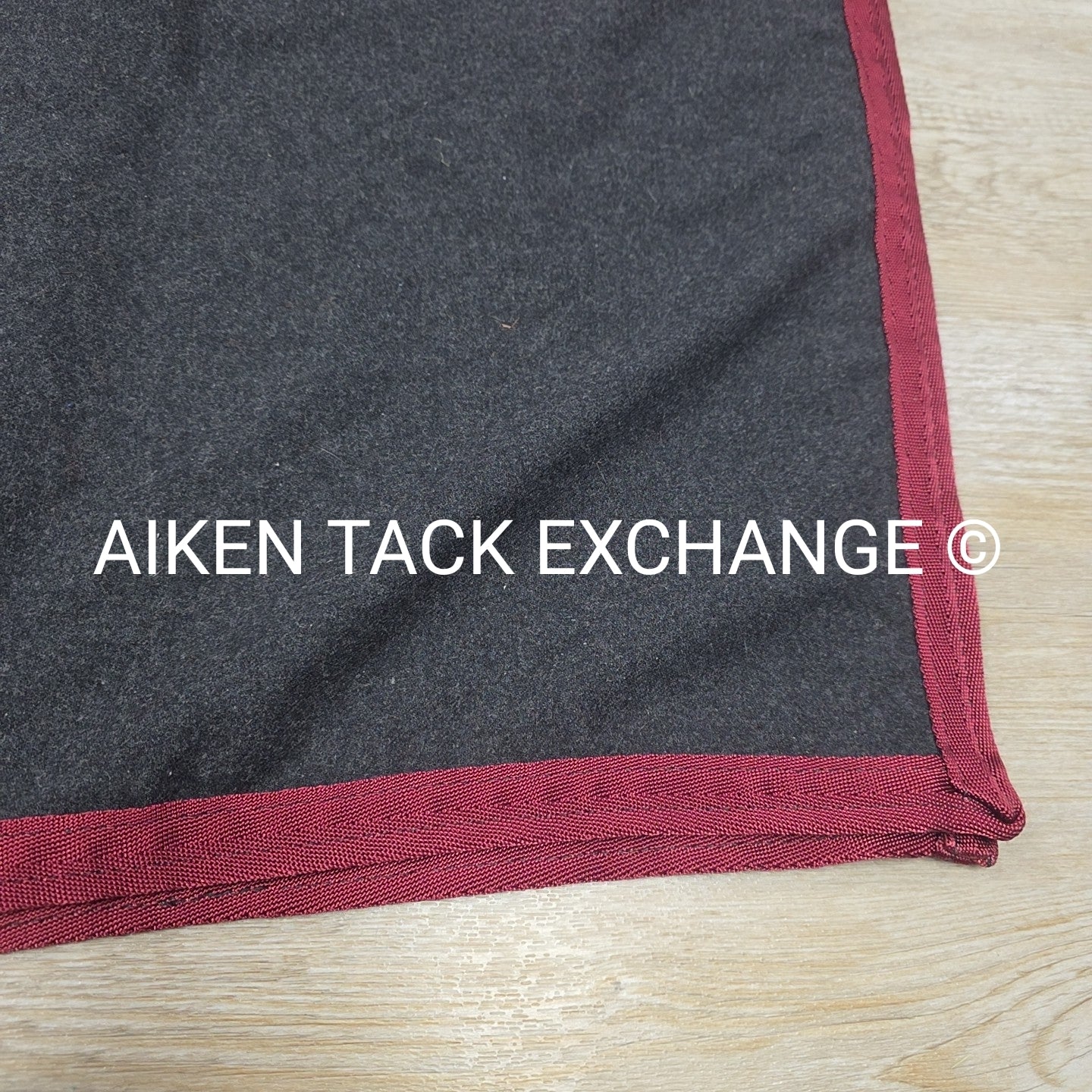 Triple Crown Wool Cooler, 90 x 96