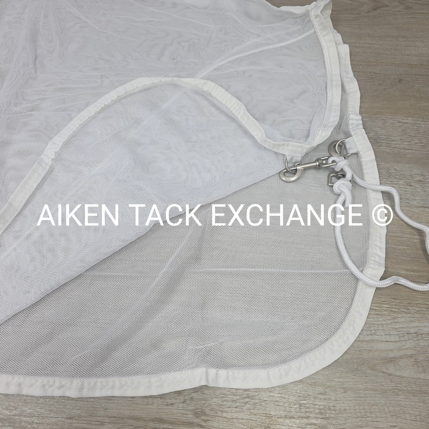 Fenwick Equestrian BodyGuard Mesh Cooler, White (has some marks) 60"