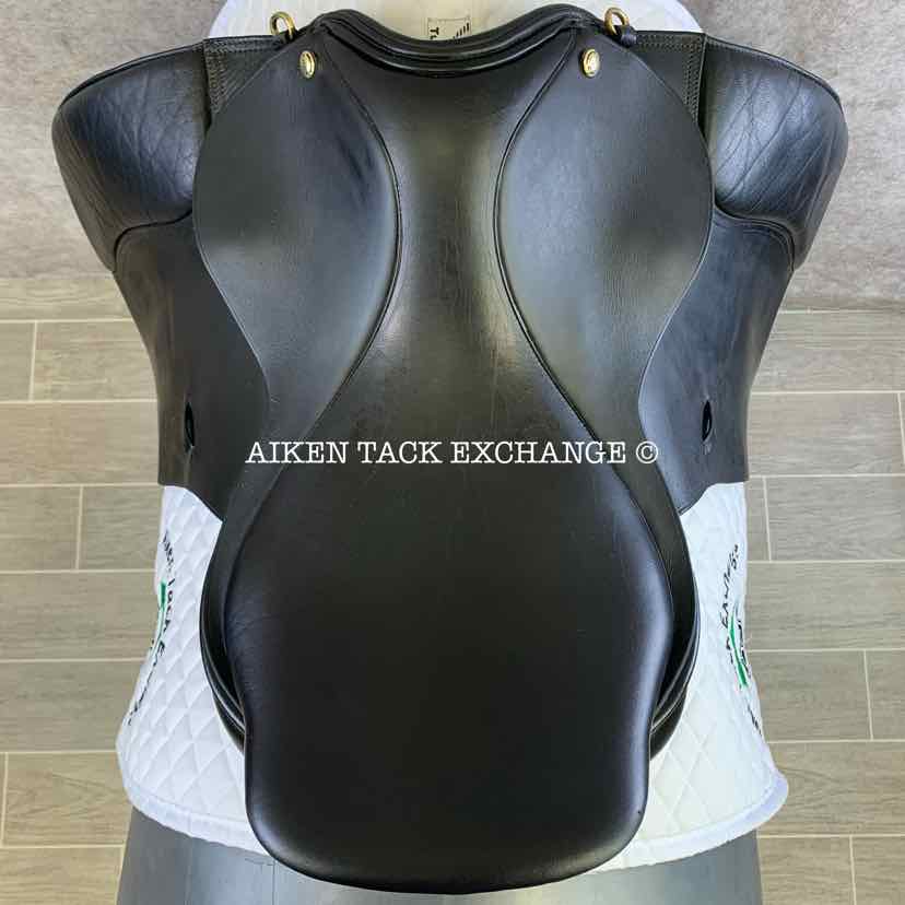Anky Dressage Saddle, 17.5" Seat, Medium Tree, Wool Flocked Panels