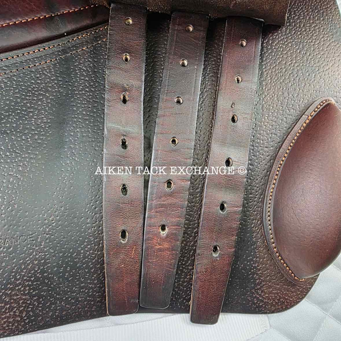 **SOLD** 2017 CWD SE02 Close Contact Jump Saddle, 17.5" Seat, 3C Flap, Medium Tree, Foam Panels