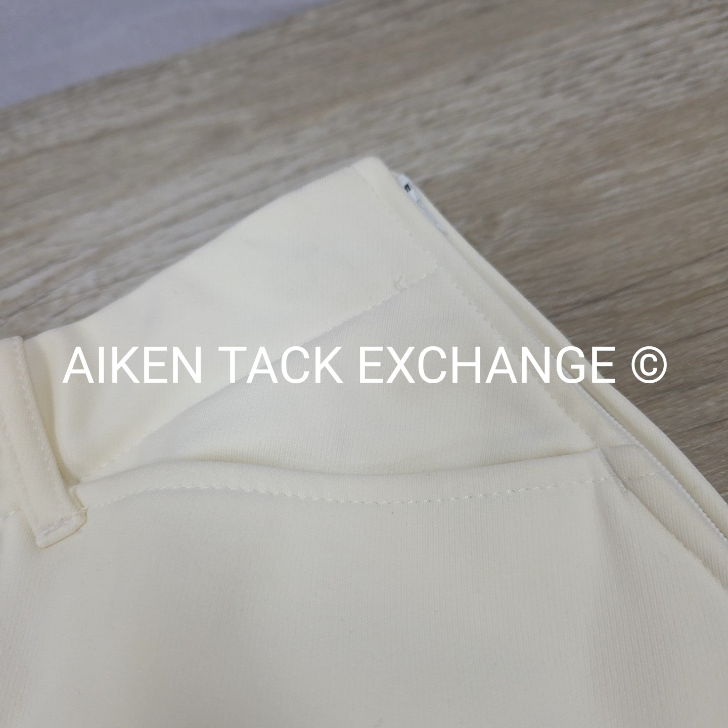 Tailored Sportsman Supreme Hunter Knee Patch Breeches, Size 26