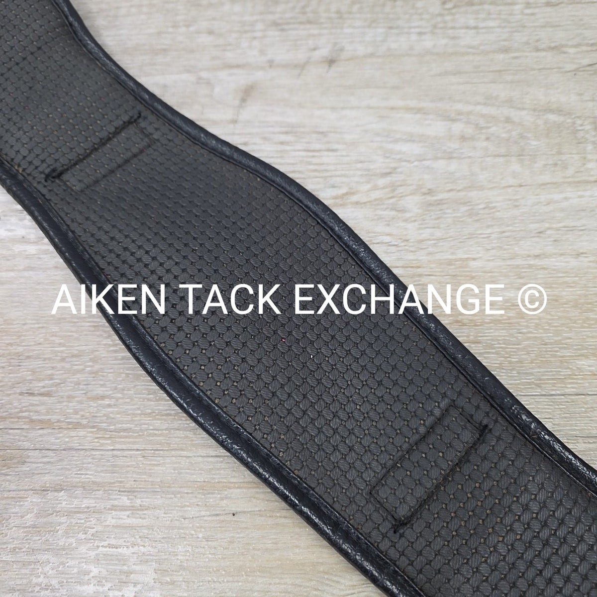 Ovation Airform Chafeless Dressage Girth, Black, 24"