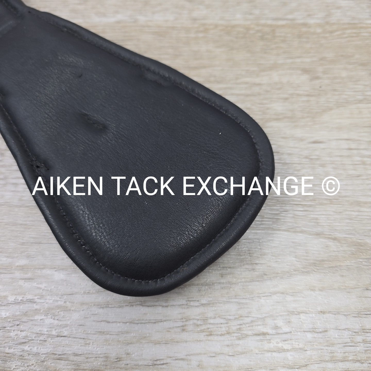 Padded Leather Contour Dressage Girth with Double End Elastic, Black, 22"