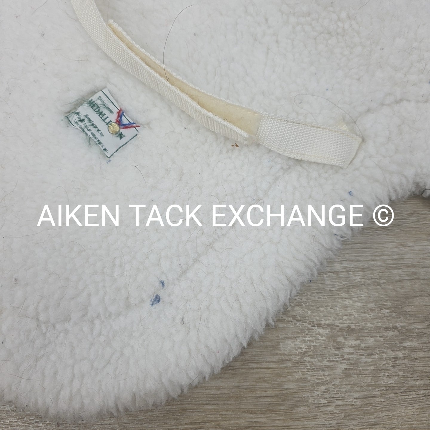 Toklat Medallion Contour Fleece Saddle Pad