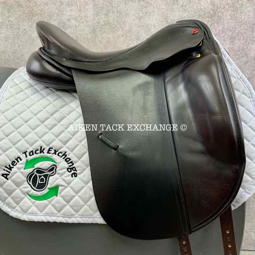 **SOLD** 2007 Albion SL Dressage Saddle, 17.5" Seat, Wide Tree, Wool Flocked Panels