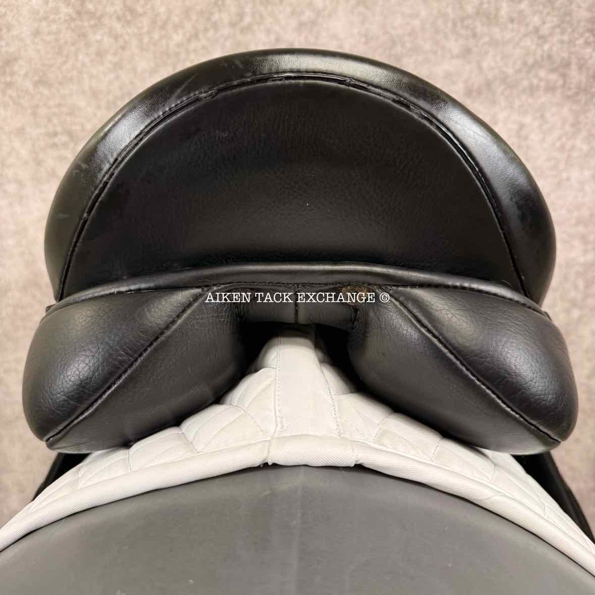 **SOLD** JRD Monoflap Dressage Saddle, 18" Seat, Short Flap, XW Tree, Wool Flocked Panels