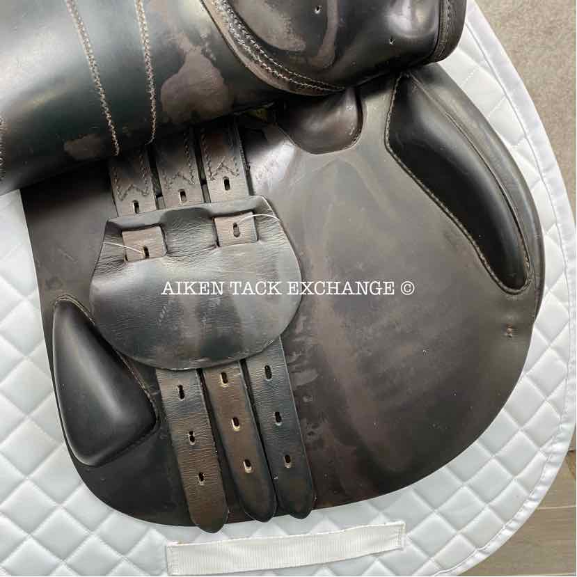 2007 Equipe Expression Close Contact Jump Saddle, 17" Seat, Extra Wide Tree, Foam Panels