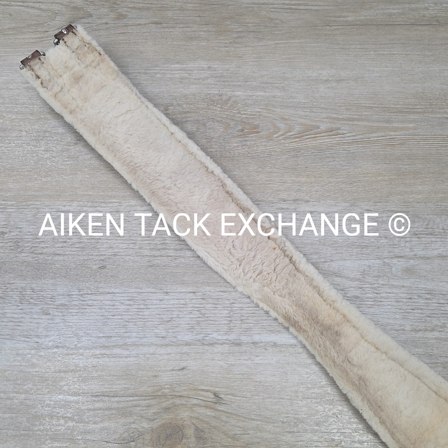 Beval Fleece Lined Girth with Single End Elastic, Brown, 50"