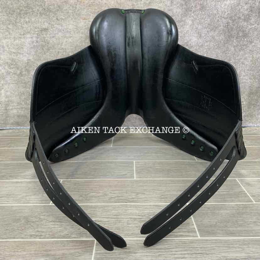 1998 Devoucoux Milady Monoflap Dressage Saddle, 17" Seat, 2 Flap, Medium Tree, Foam Panels