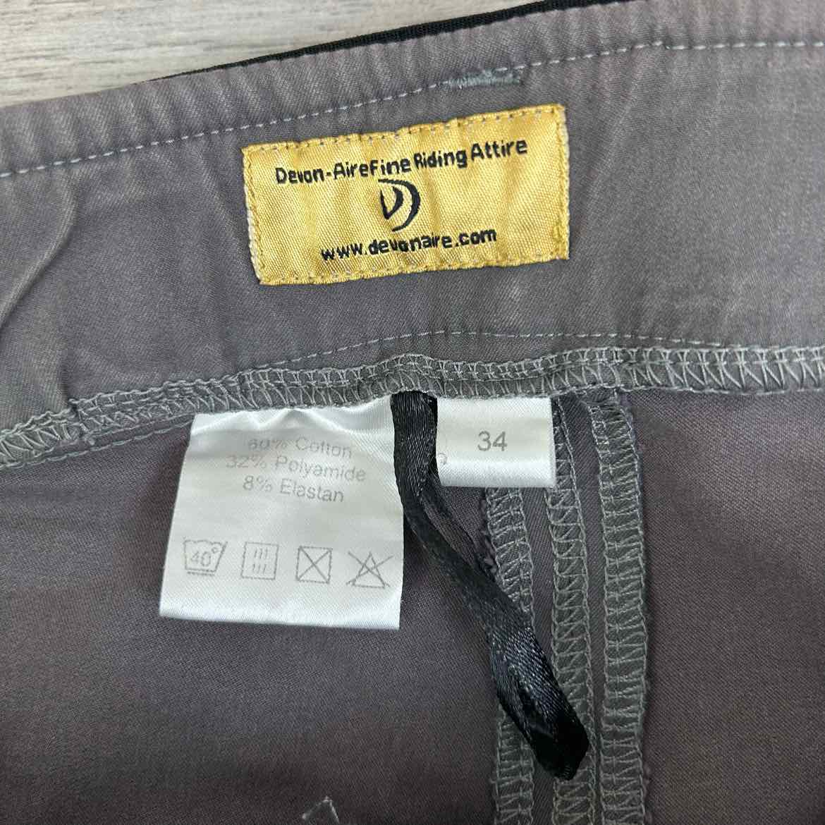 Devon-Aire Knee Patch Breeches, Size 34
