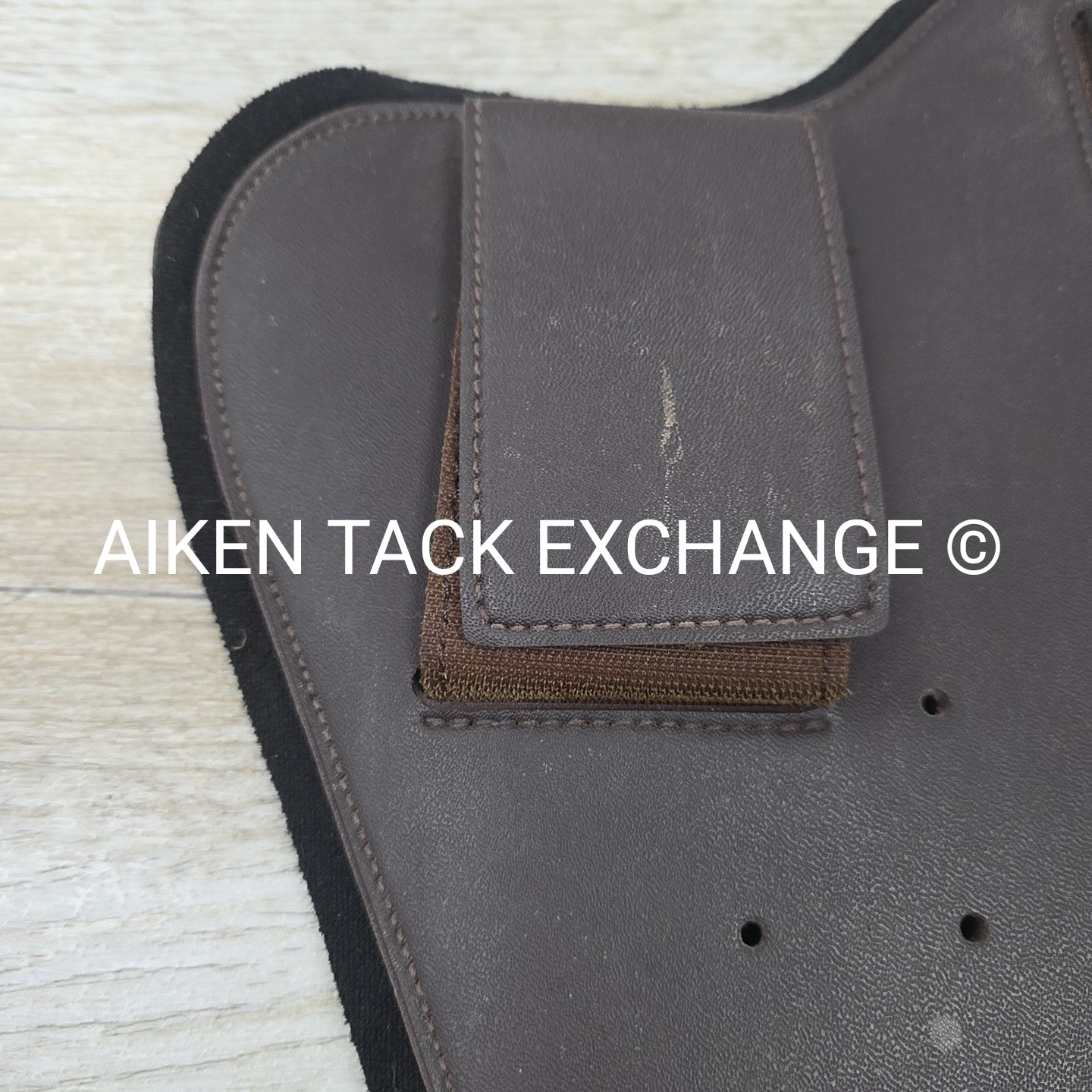 Wintec Belly Guard Stud Guard Girth Attachment, Brown