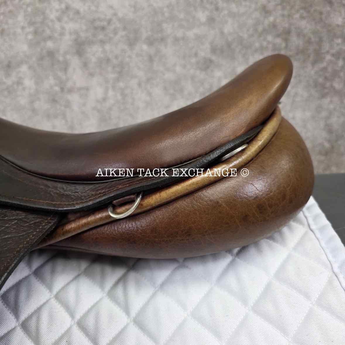 2008 County Innovation Jump Saddle, 17.5" Seat, Medium Wide Tree, Wool Flocked Panels