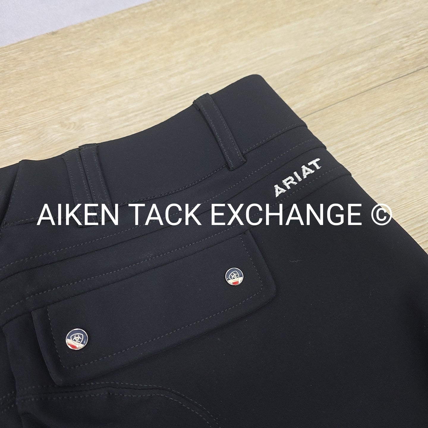 Ariat Tri Factor Silicone Grip Knee Patch Breeches, Size 34R