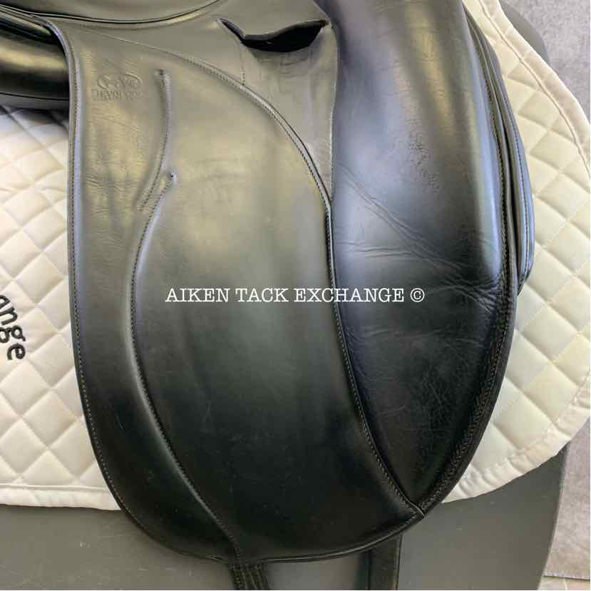 2016 Devoucoux Makila Lab Monoflap Dressage Saddle, 18" Seat, 3A Flap, Medium Wide Tree, Foam D3D Panels, Buffalo Leather