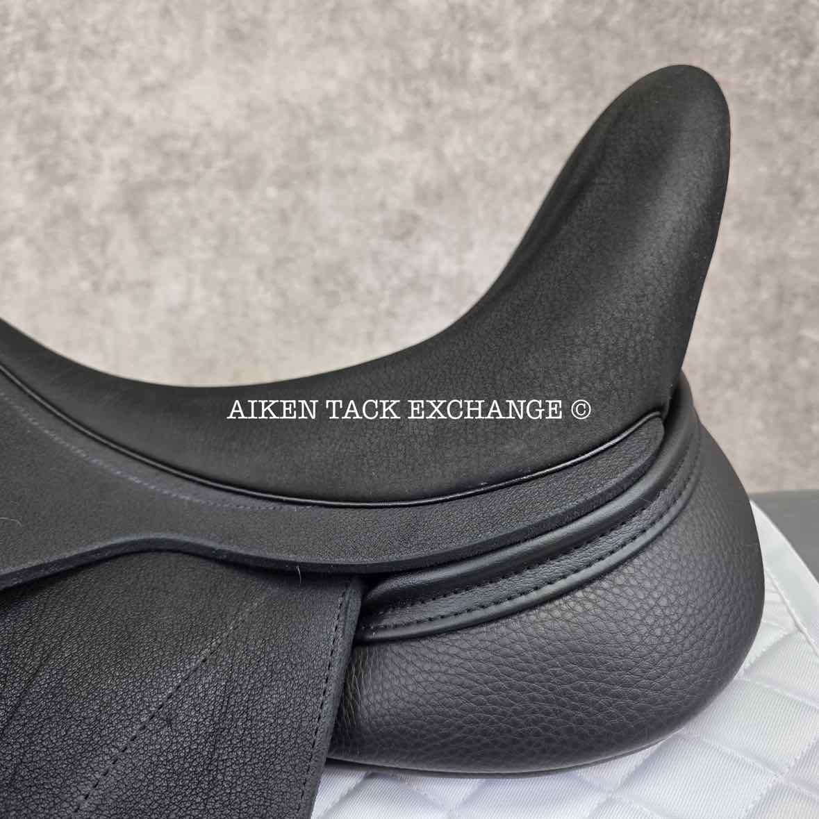 2025 Custom Saddlery Wolfgang Constanze 2 Monoflap Dressage Saddle, 17.5" Seat, Adjustable Tree, Wool Flocked Panels