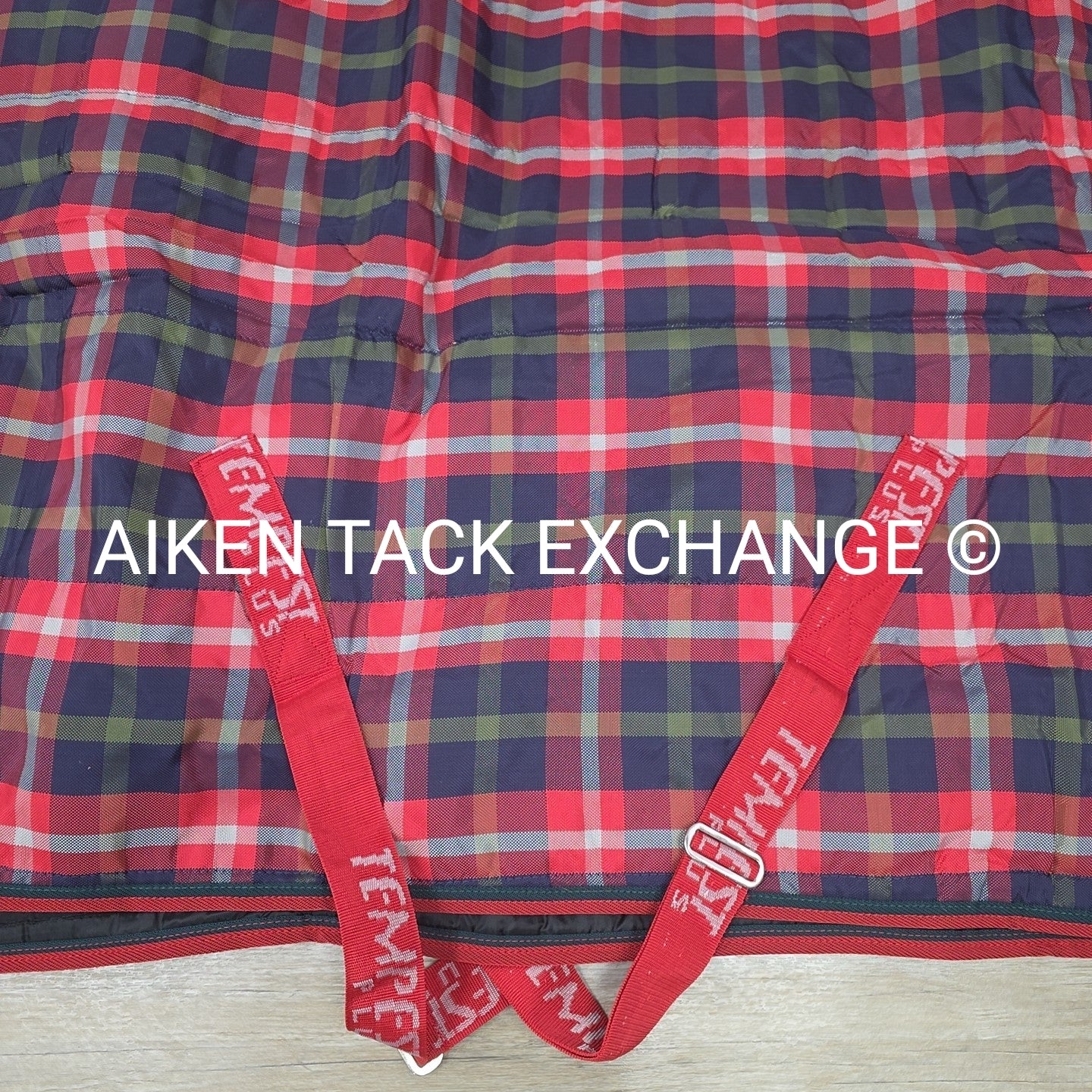 Shires Tempest Plus 200 G Stable Blanket, 78"